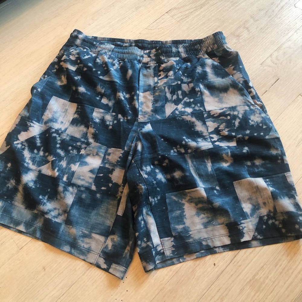 LuLuLemon workout shorts. Great condition